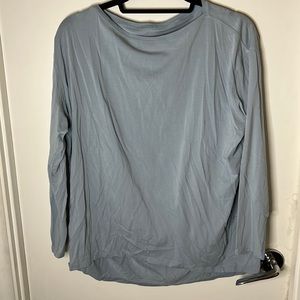 Lululemon long sleeve t shirt